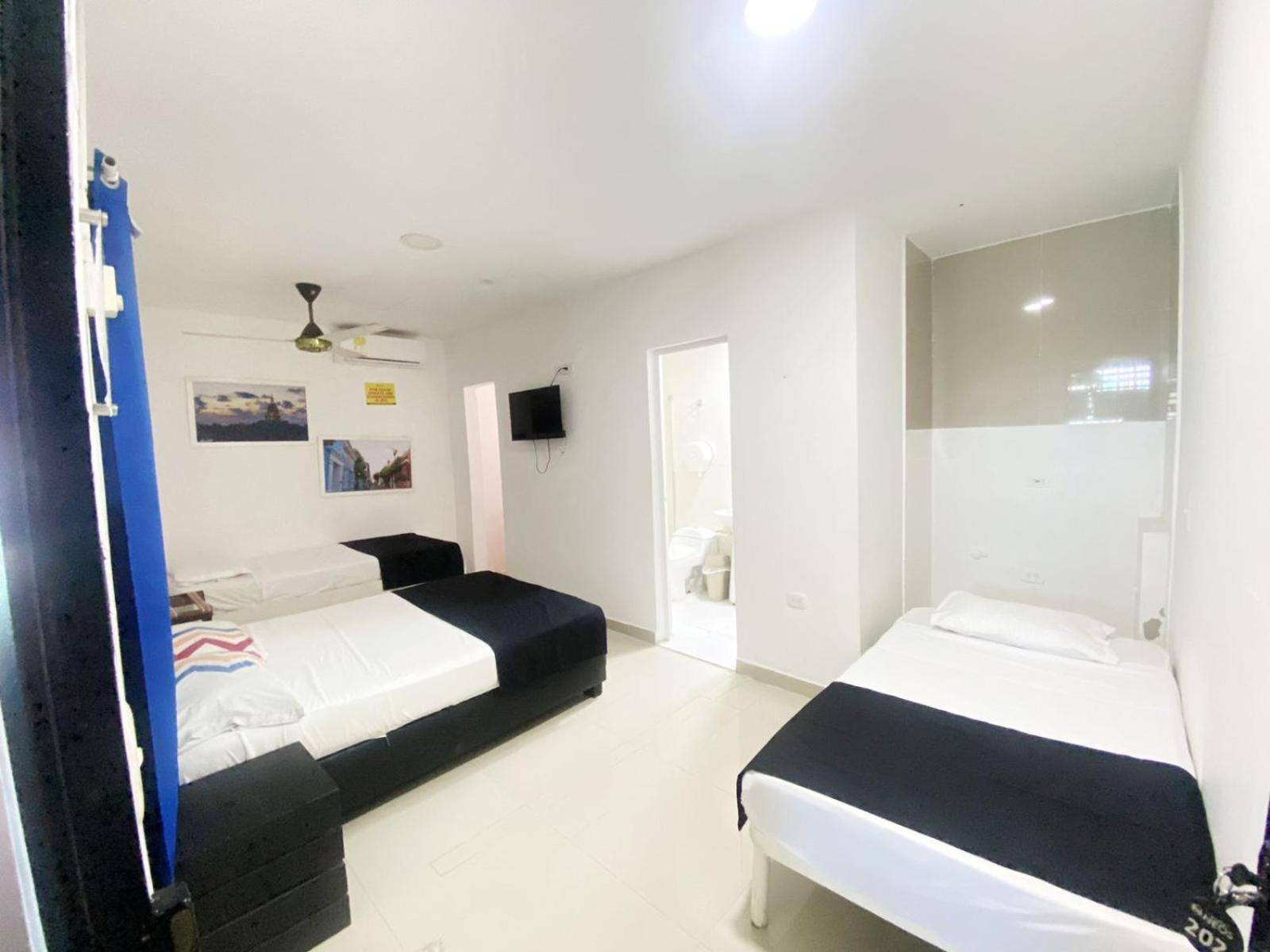 Hotel Neos