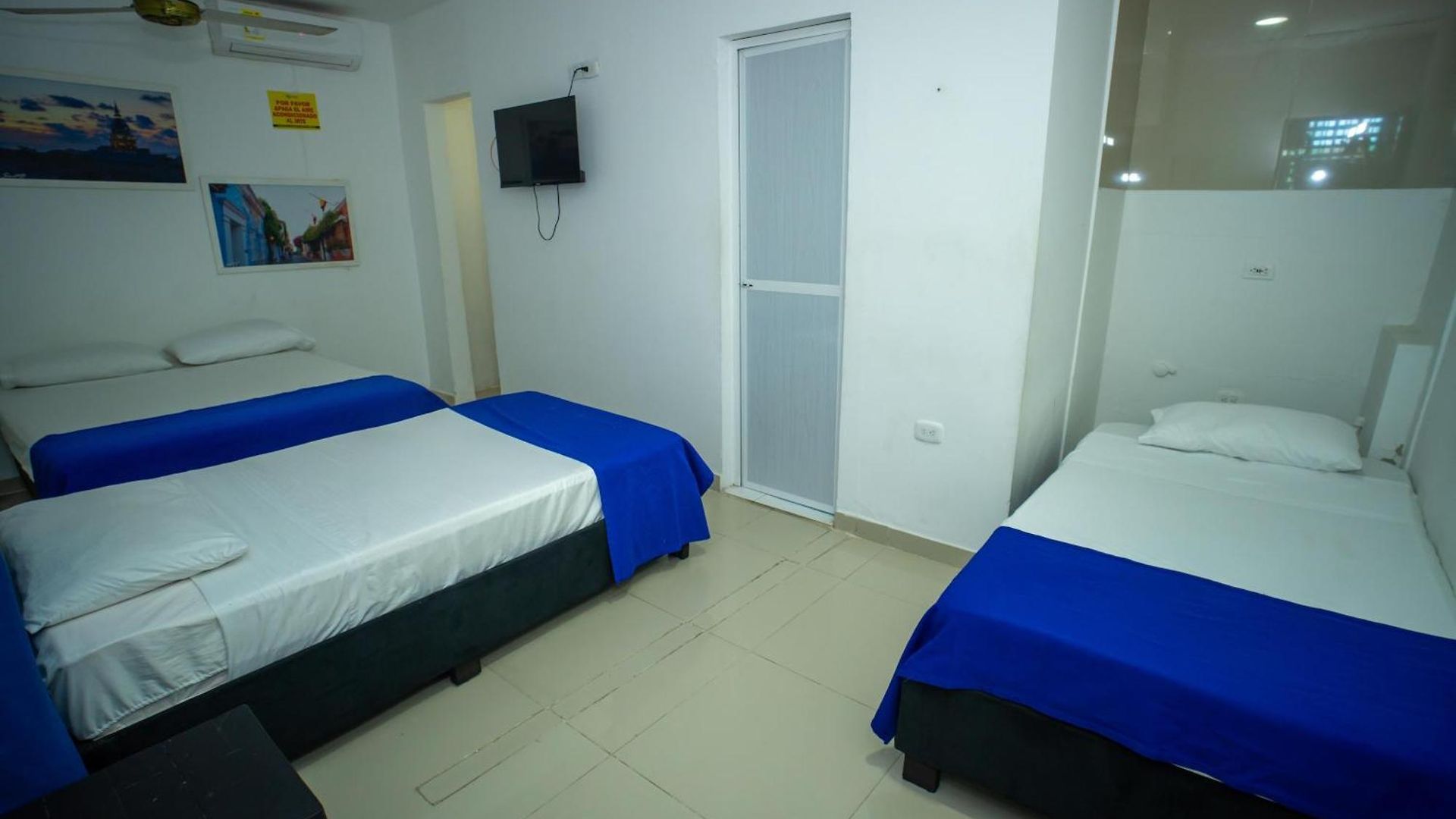 Hotel Neos