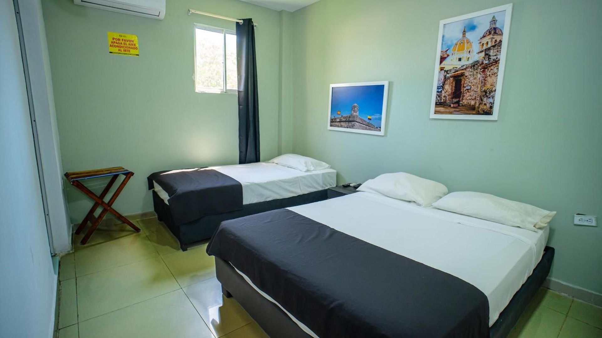 Neos Hotel