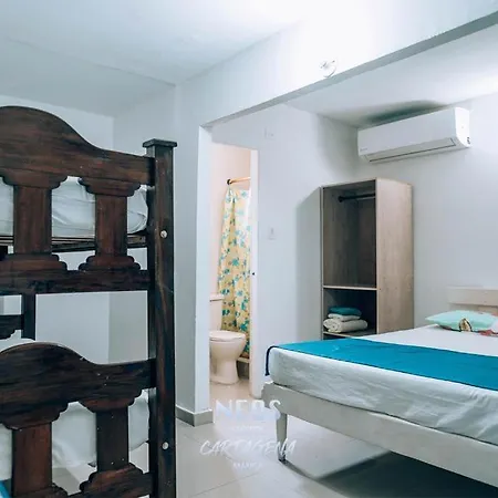 Hotel Neos *