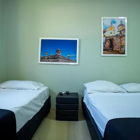 Neos Hotel *