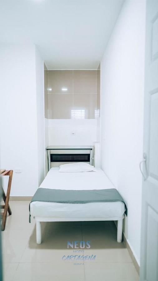 Neos Cartagena